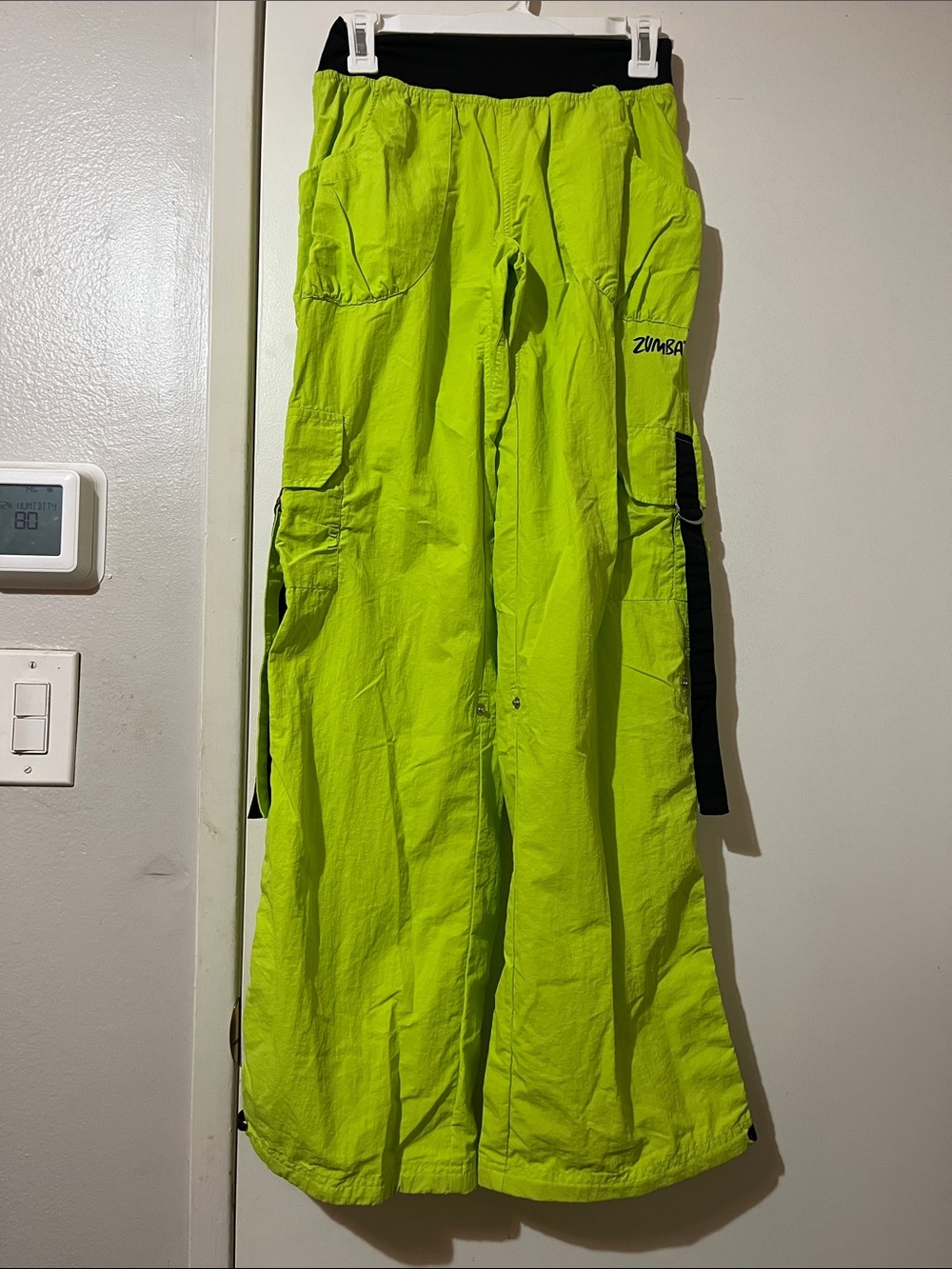 Zumba Fitness Neon Lime Cargo Pants with Black Waistband size S